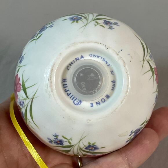 Queens England Vtg Potpourri Scent Ball Bone China Multicolor Floral 3 in Sachet - Picture 6 of 9